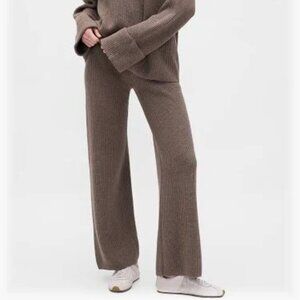 Gap Women's Cashsoft Shaker-Stitch Sweater Pants